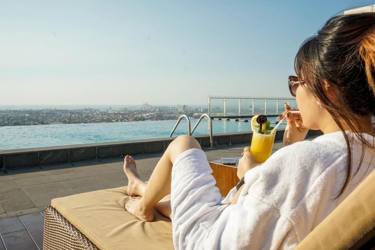 루이스 키엔 페무다 세마랑 호텔 외부 사진